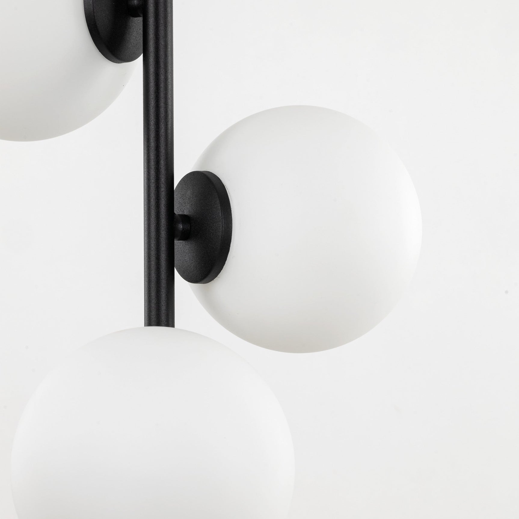 ESTERA Black Scandinavian Pendant Light 3
