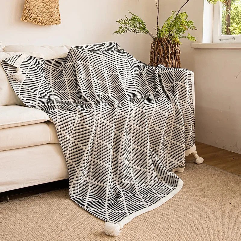Meadow Cozy Pom Pom Blanket/Throw - Black