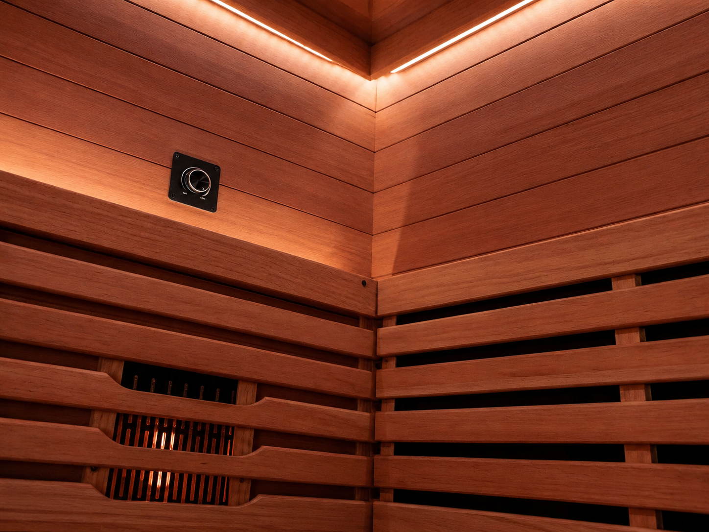 Valencia Aura™ Low-EMF 1-Person Full Spectrum Infrared Sauna