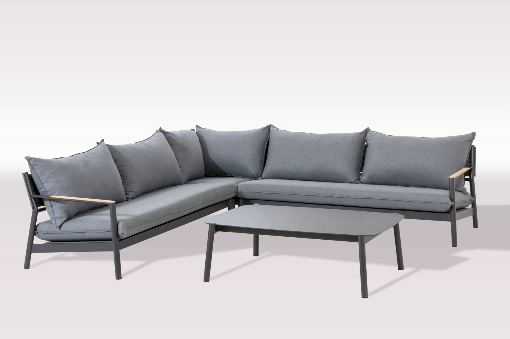 Lena 4-Piece Outdoor Corner Sectional Set