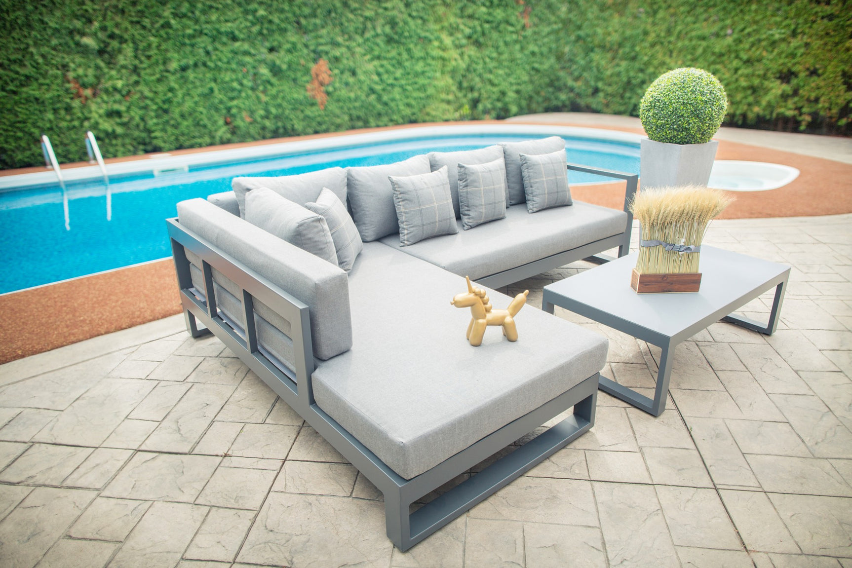 Mira 3-Piece Outdoor Sectional Set