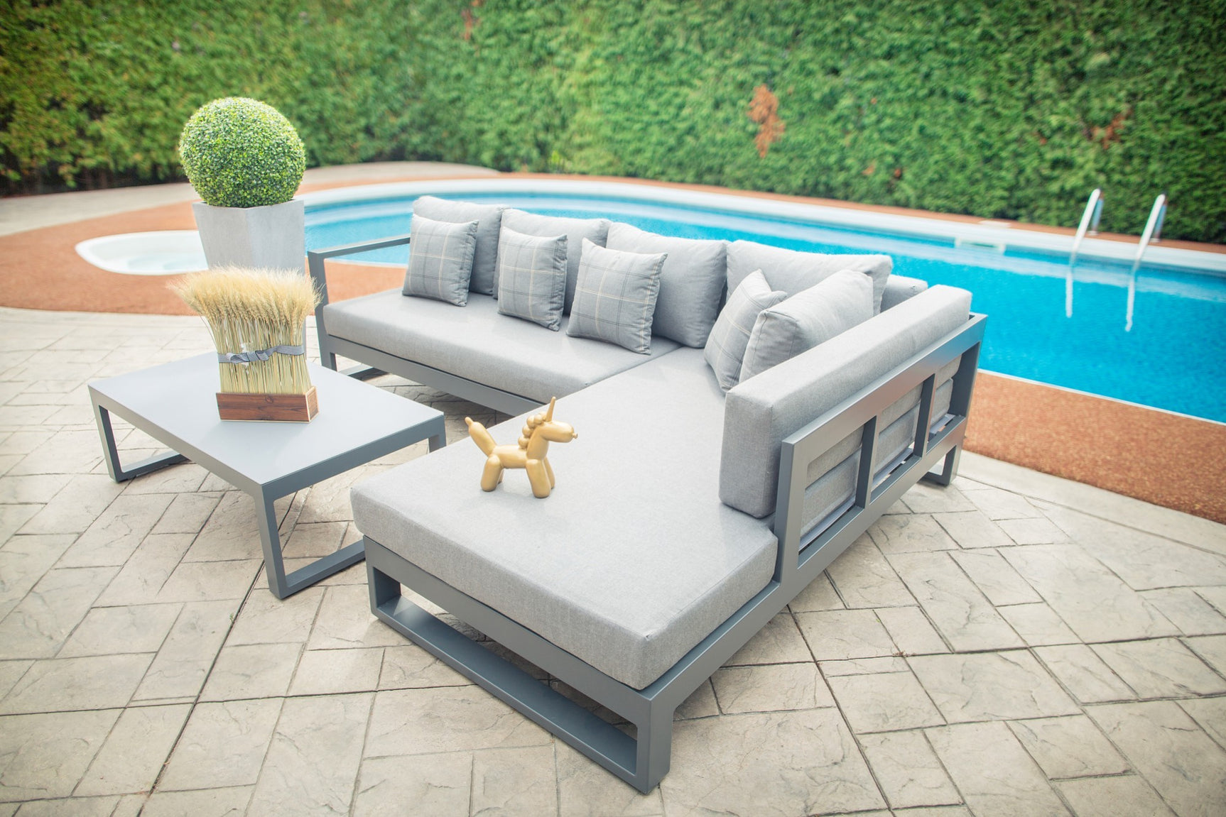 Mira 3-Piece Outdoor Sectional Set