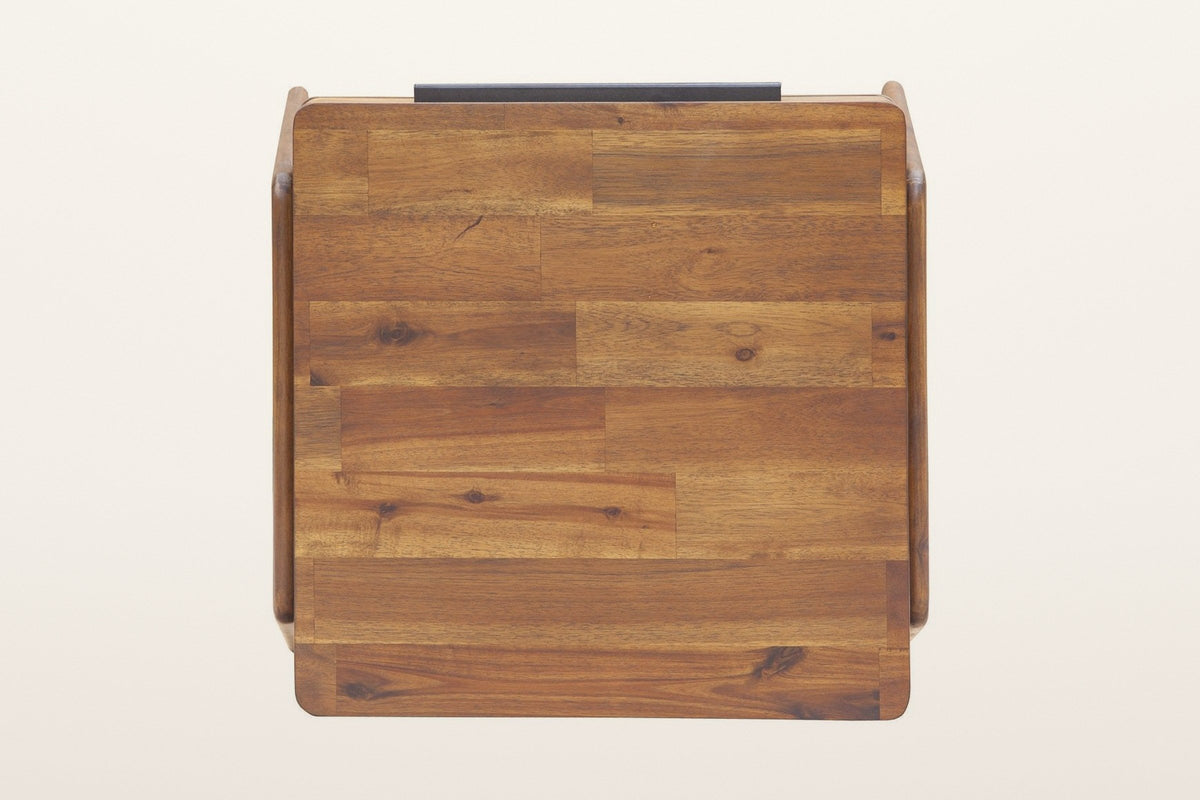 The Pescasseroli top from above: long acacia strips of different lengths