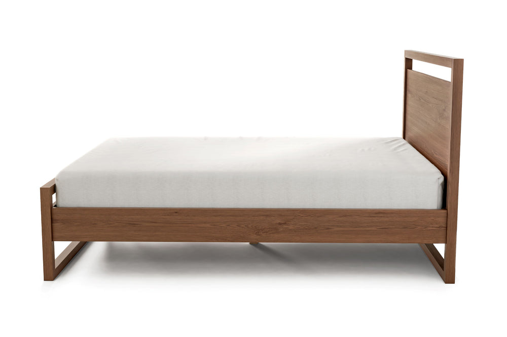 Valencia Leah Natural Teak Wood King Bed, Natural Color