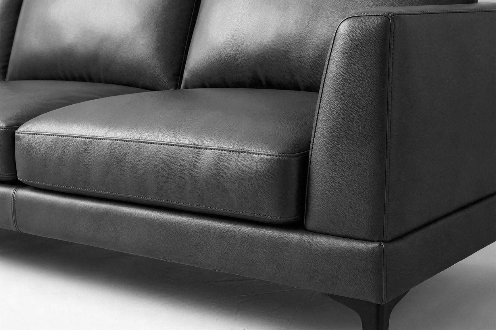 Ariadne Leather Sofa