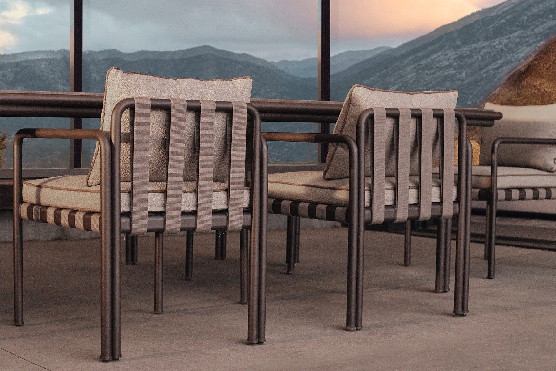 Valencia Cassius Aluminum Outdoor Dining Chair, Grey