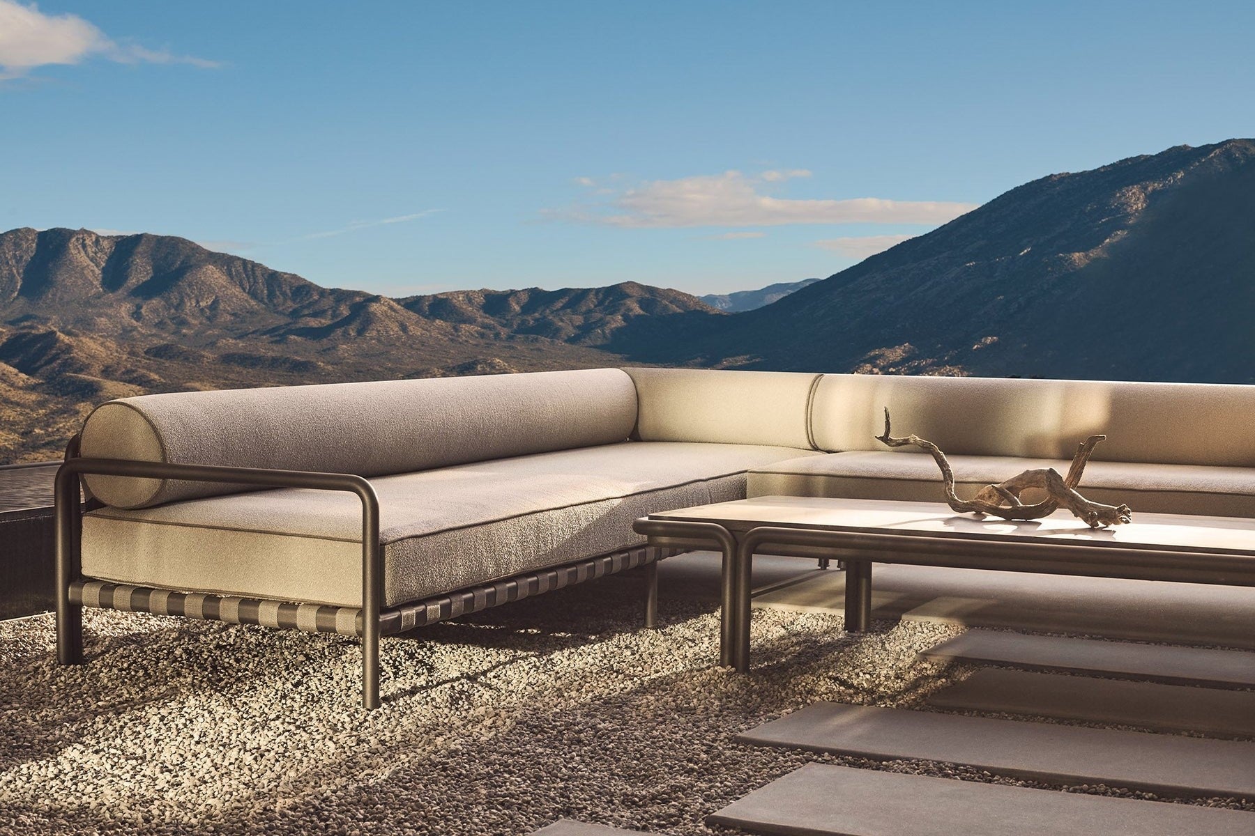 Valencia Cassius Aluminum Outdoor Left Arm Sofa, Grey