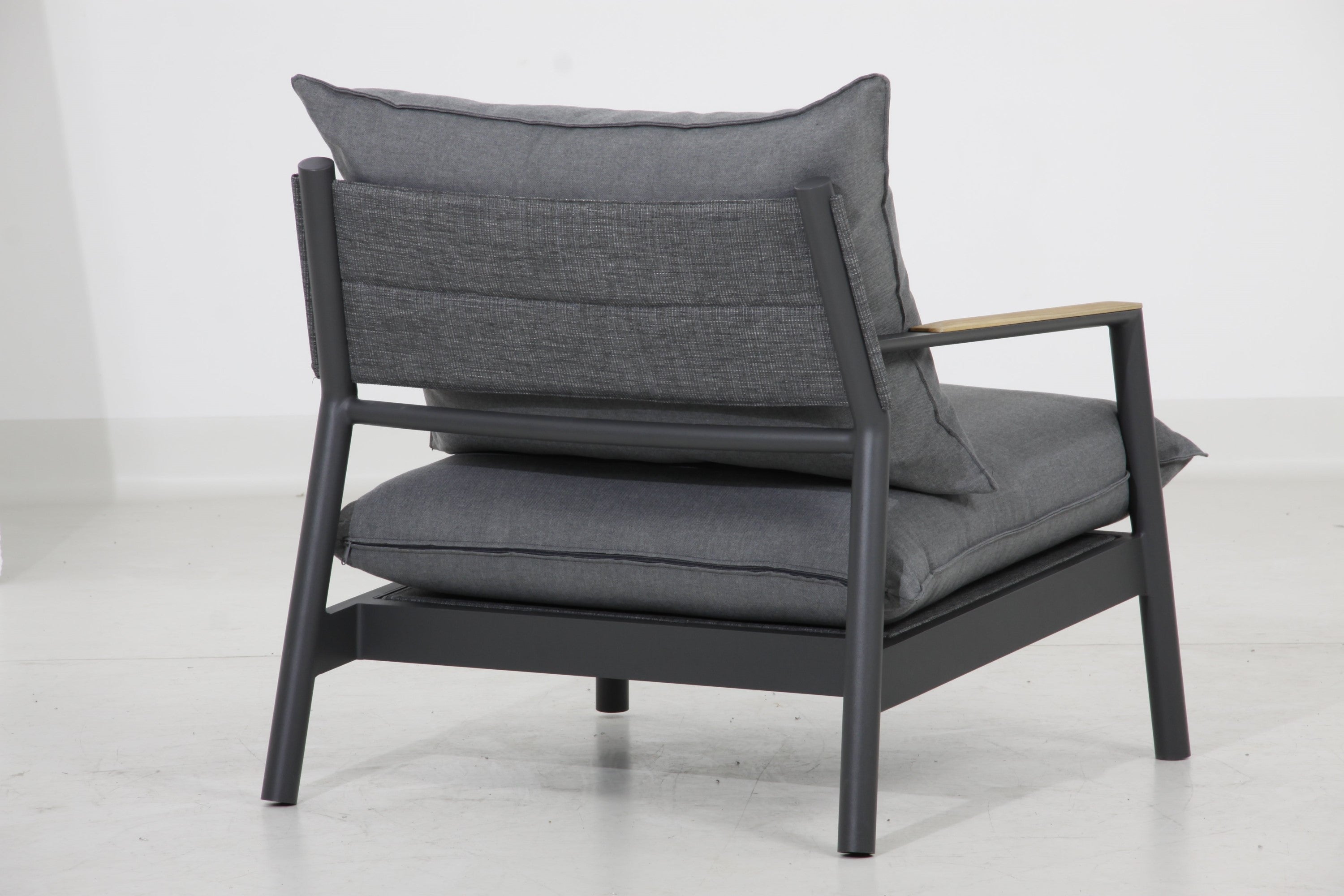 Lena 4-Piece Outdoor Sofa Set