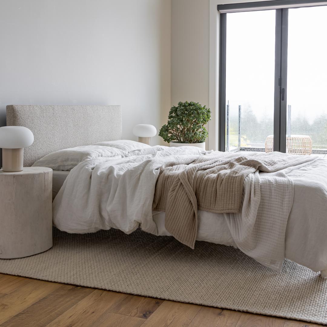 Luna Tool Free Upholstered King Bed - Beige