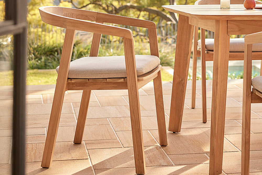 Valencia Lysandra Wood Outdoor Dining Chair, Natural