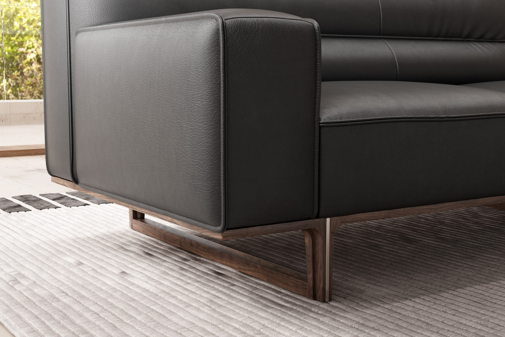 Varna Leather Sectional Sofa