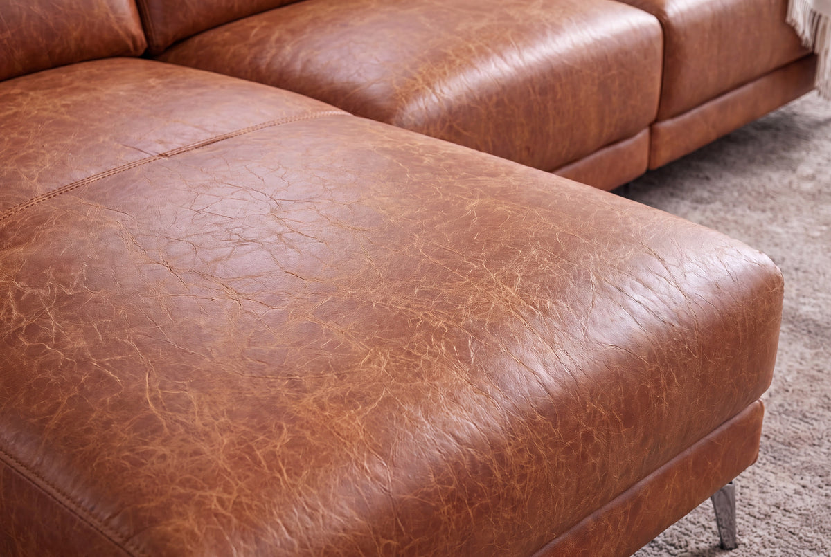 Andria sectional detail