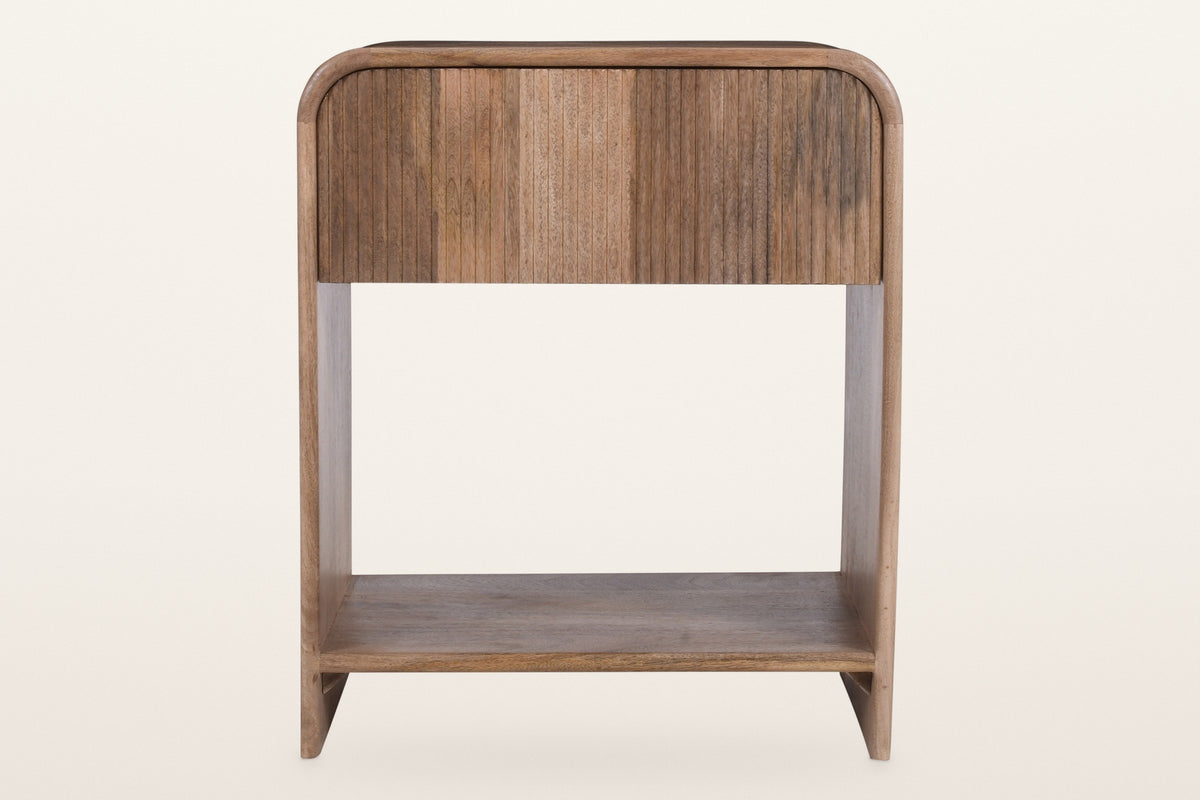 Alberona nightstand in natural, straight front view: the reeded drawer front in strips of natural tone