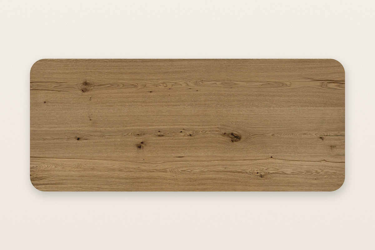 The Atzara top seen from above in Natural: long oak planks with knots, and four rounded corners