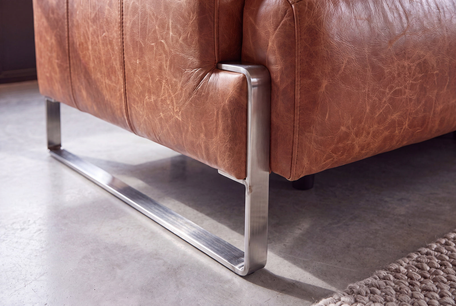 Polished Stainless-Steel Foundation