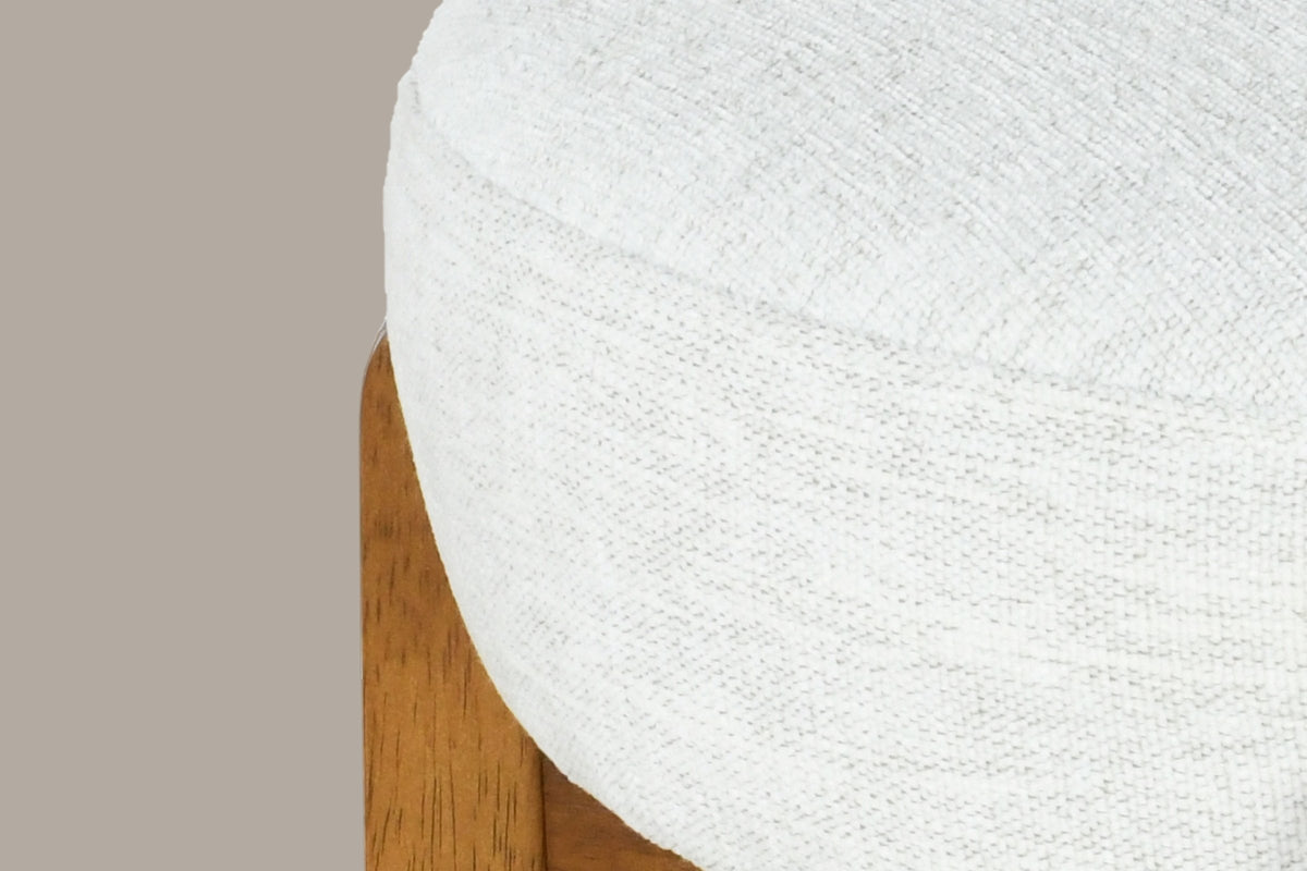 Close-up of the Ivory woven seat pad on the Otricoli stool