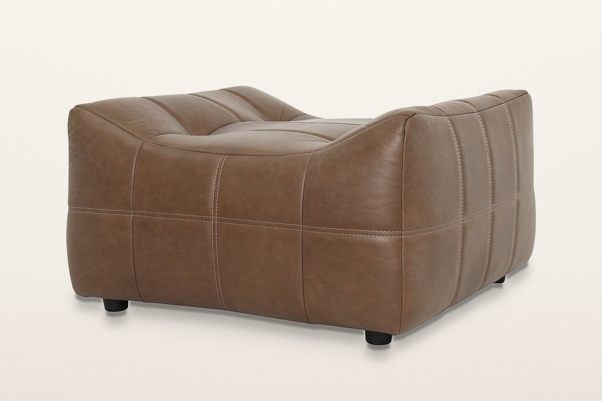 Sassocorvaro padded leather ottoman in Antique Sienna