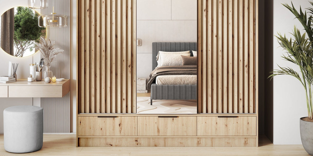 Voodi III Oak Wood Paneled Free Standing Wardrobe - Light Artisan Oak